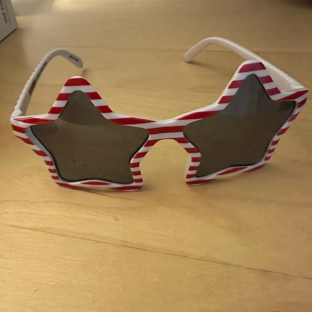 Gymboree star shaped sunglasses